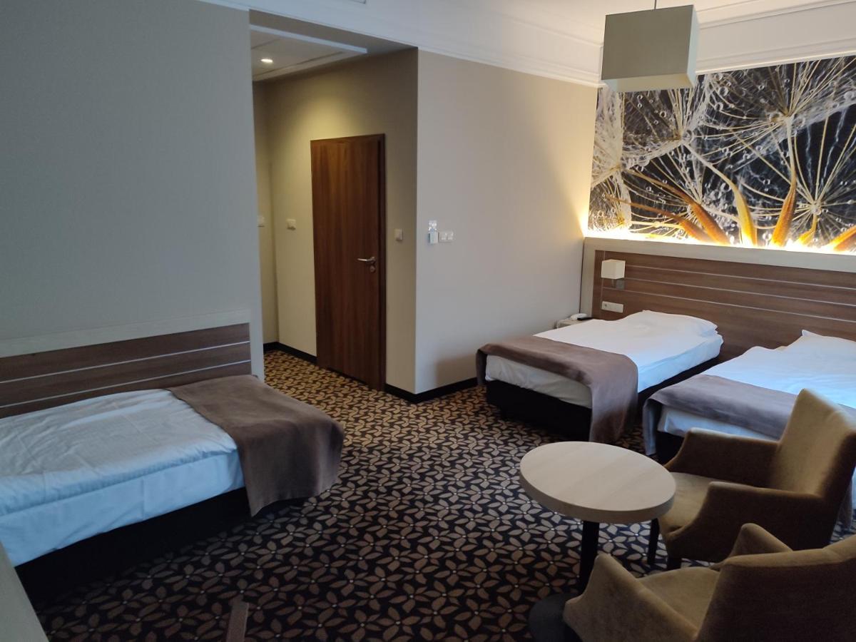 Hotel Delfina Złotoria Buitenkant foto