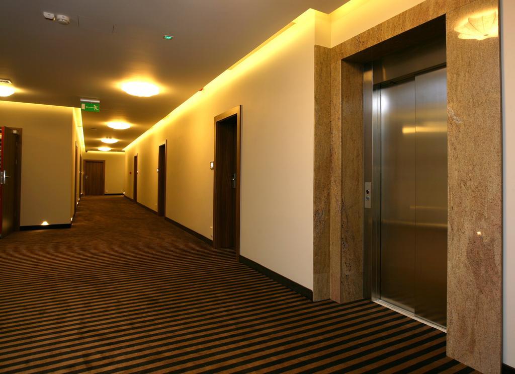Hotel Delfina Złotoria Buitenkant foto