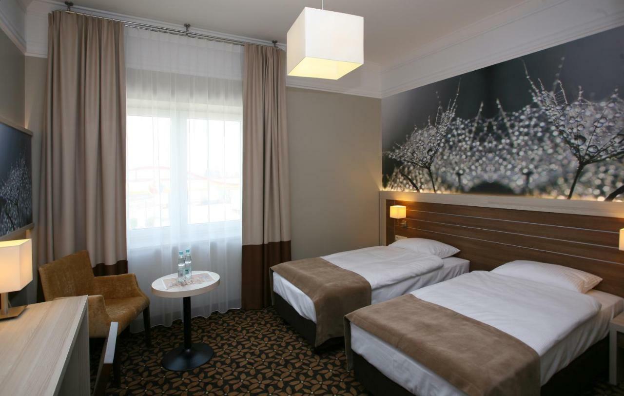 Hotel Delfina Złotoria Buitenkant foto